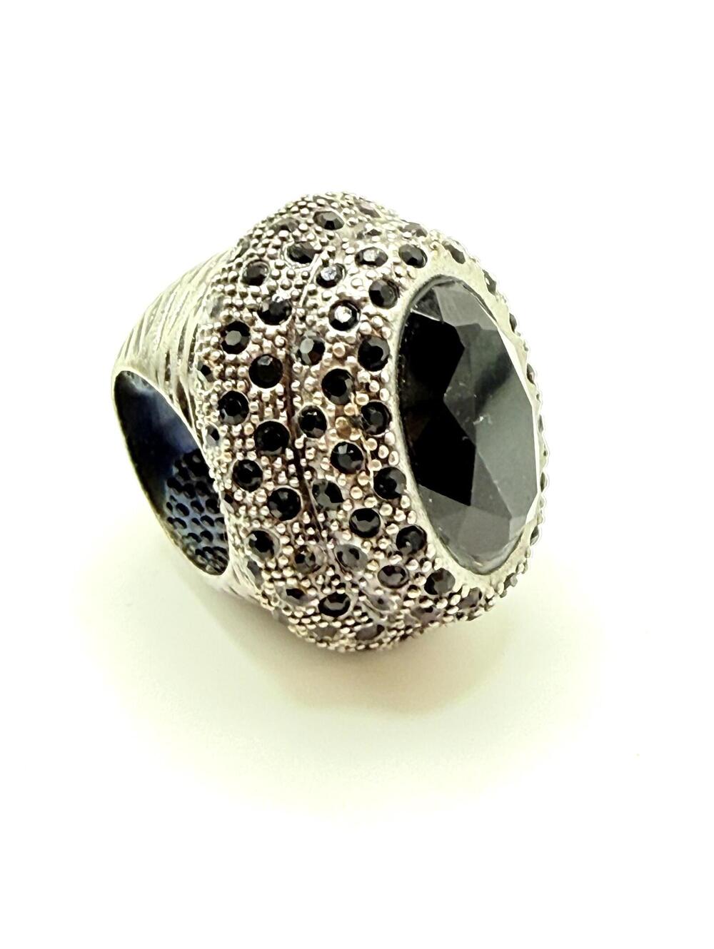 Bimba & Lola Black Sparkly Black Dome Cocktail Ring Size 6.5